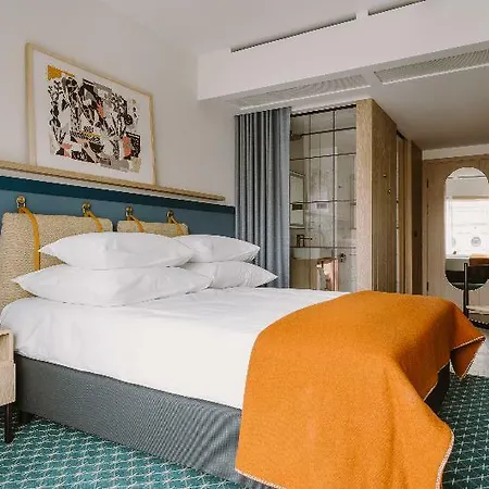 Puro Centrum Hotel 4*