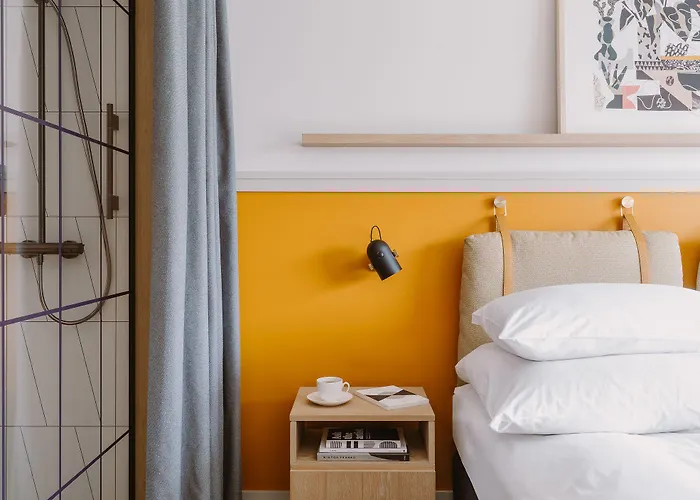 Puro Centrum Отель Лодзь