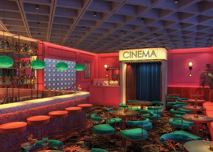 Puro Centrum Отель Лодзь