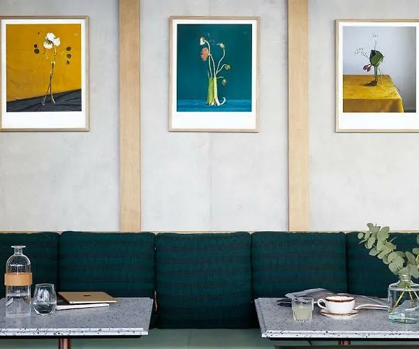 Puro Centrum فندق